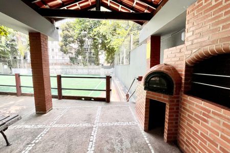 Apartamento à venda com 100m², 3 quartos e sem vagaÁrea comum - Churrasqueira