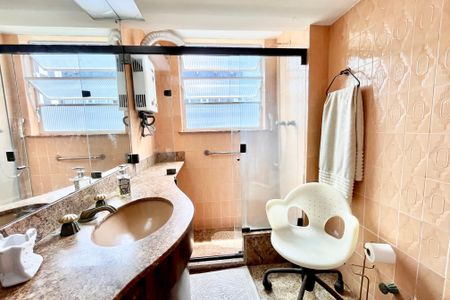 Apartamento à venda com 100m², 3 quartos e sem vagaBANHEIRO 