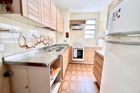 Apartamento à venda com 100m², 3 quartos e sem vagaCOZINHA