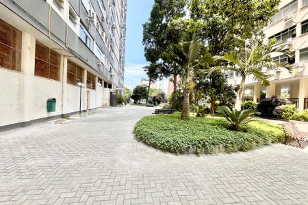Apartamento à venda com 100m², 3 quartos e sem vagaÁrea comum 