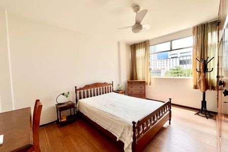 Apartamento à venda com 100m², 3 quartos e sem vagaQUARTO 1