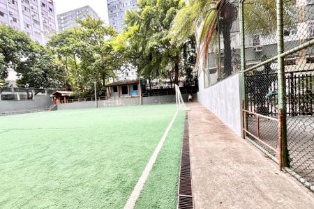 Apartamento à venda com 100m², 3 quartos e sem vagaQuadra Esportiva