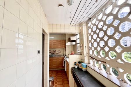 Apartamento à venda com 100m², 3 quartos e sem vagaÁrea de Serviço