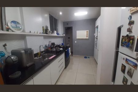 Apartamento à venda com 122m², 3 quartos e 1 vaga