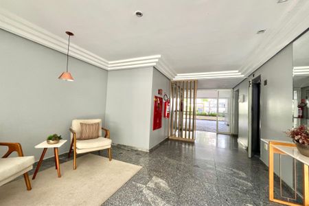 Apartamento à venda com 159m², 4 quartos e 2 vagasHall social