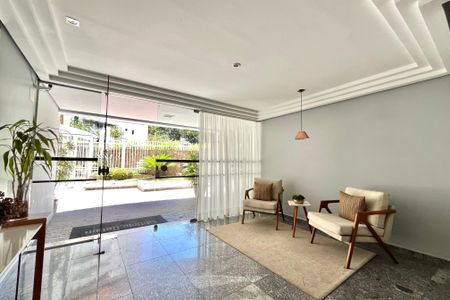Apartamento à venda com 159m², 4 quartos e 2 vagasHall social