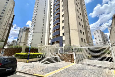 Apartamento à venda com 159m², 4 quartos e 2 vagasFachada