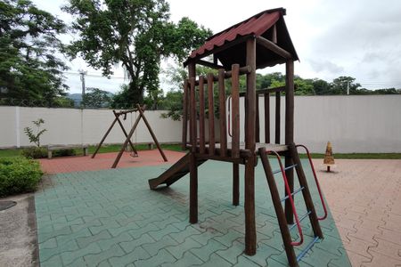 Apartamento para alugar com 45m², 2 quartos e 1 vaga Apartamento para alugar com 45m², 2 quartos e 1 vagaÁrea comum - Playground