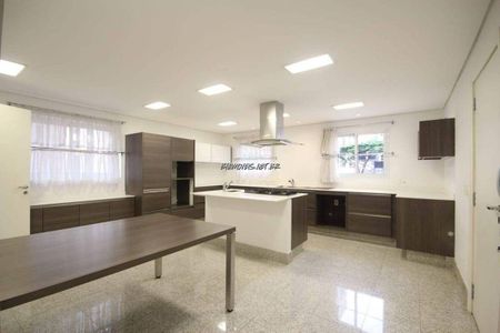 Apartamento à venda com 3 quartos, 350m² em Higienópolis, São Paulo