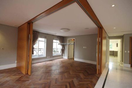 Apartamento à venda com 3 quartos, 350m² em Higienópolis, São Paulo