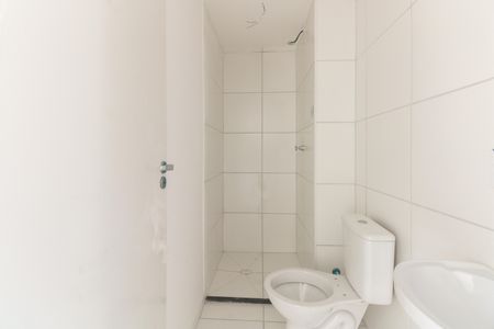 Apartamento à venda com 35m², 2 quartos e sem vaga Apartamento à venda com 35m², 2 quartos e sem vagaBanheiro