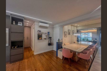 Apartamento à venda com 1 quarto, 49m² em Campo Belo, São Paulo
