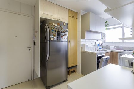 Apartamento à venda com 102m², 3 quartos e 2 vagas Apartamento à venda com 102m², 3 quartos e 2 vagasCozinha