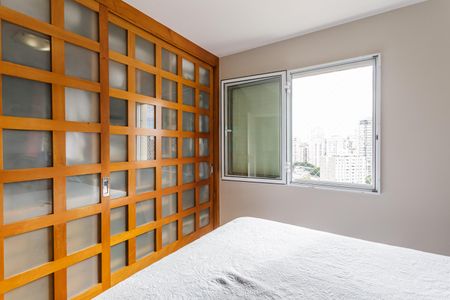 Apartamento à venda com 102m², 3 quartos e 2 vagas Apartamento à venda com 102m², 3 quartos e 2 vagasQuarto Suíte