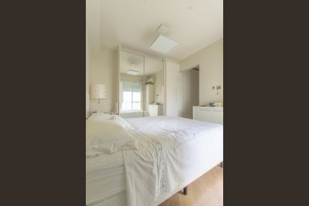 Apartamento à venda com 3 quartos, 124m² em Vila Uberabinha, São Paulo