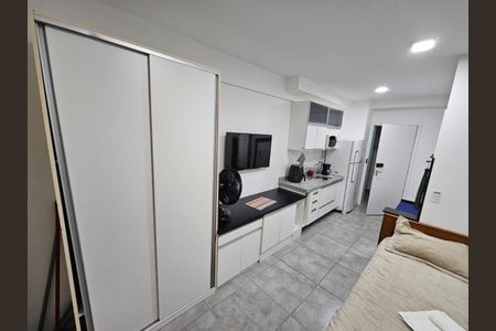 Apartamento à venda com 1 quarto, 24m² em Vila Nova Conceição, São Paulo