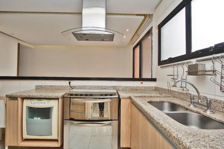 Apartamento à venda com 184m², 3 quartos e 4 vagas