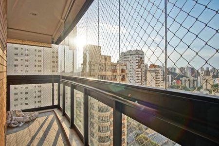 Apartamento à venda com 184m², 3 quartos e 4 vagas