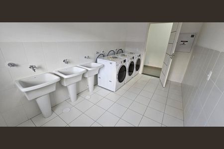 Apartamento à venda com 2 quartos, 53m² em Vila Nair, São Paulo