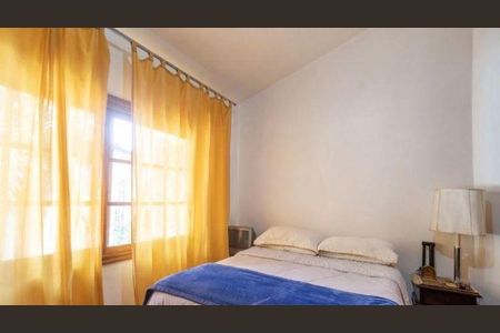 Casa à venda com 4 quartos, 373m² em Jardim Leonor, São Paulo