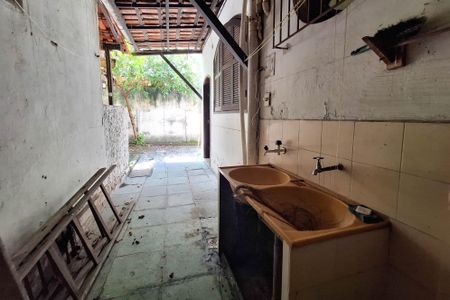 Casa à venda com 350m², 3 quartos e 1 vagaÁrea de Serviço