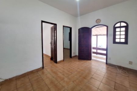 Casa à venda com 350m², 3 quartos e 1 vagaSala