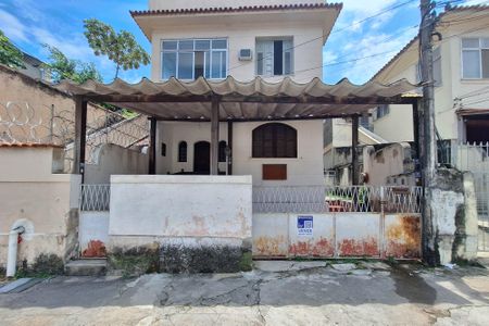 Casa à venda com 350m², 3 quartos e 1 vagaplaca
