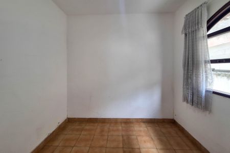 Quarto 1 de casa à venda com 3 quartos, 350m² em São Lourenço, Niterói