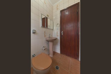 Casa para alugar com 60m², 2 quartos e 2 vagas Casa para alugar com 60m², 2 quartos e 2 vagasBanheiro Social