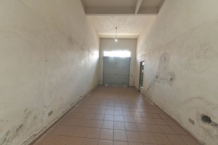 Casa para alugar com 60m², 2 quartos e 2 vagas Casa para alugar com 60m², 2 quartos e 2 vagasGaragem