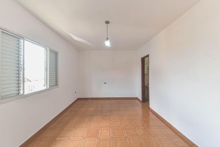 Casa para alugar com 60m², 2 quartos e 2 vagas Casa para alugar com 60m², 2 quartos e 2 vagasSuite