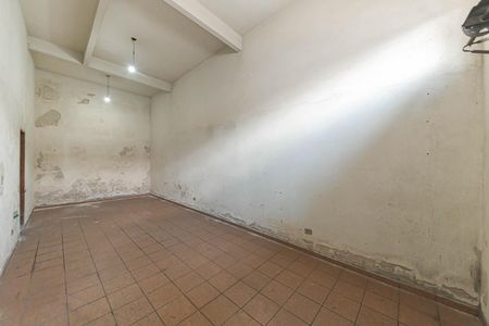 Casa para alugar com 60m², 2 quartos e 2 vagas Casa para alugar com 60m², 2 quartos e 2 vagasGaragem