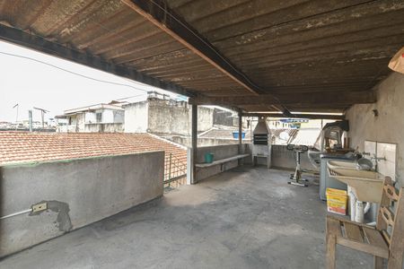 Casa para alugar com 60m², 2 quartos e 2 vagas Casa para alugar com 60m², 2 quartos e 2 vagasLavanderia - Churrasqueira