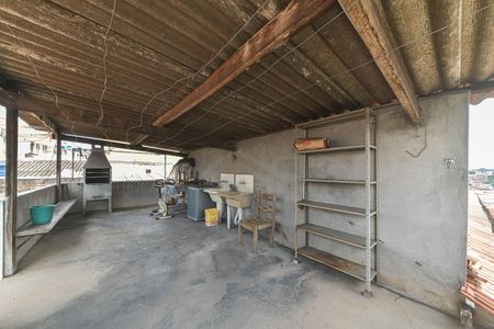 Casa para alugar com 60m², 2 quartos e 2 vagas Casa para alugar com 60m², 2 quartos e 2 vagasLavanderia - Churrasqueira