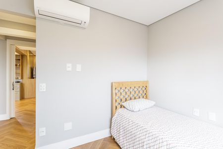 Apartamento à venda com 176m², 3 quartos e 4 vagasSuíte 2