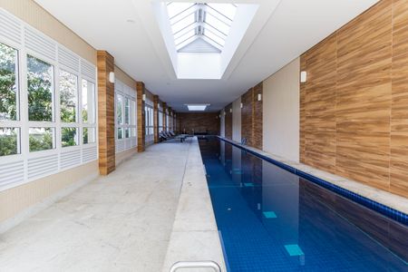 Apartamento à venda com 176m², 3 quartos e 4 vagasPiscina Coberta