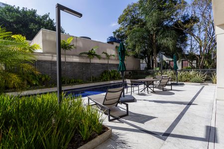 Apartamento à venda com 176m², 3 quartos e 4 vagasÁrea comum - Piscina