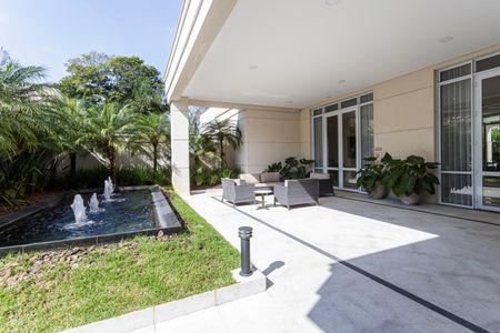 Apartamento à venda com 176m², 3 quartos e 4 vagasHall social