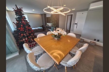 Apartamento à venda com 165m², 4 quartos e 3 vagas