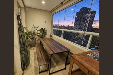 Apartamento à venda com 3 quartos, 119m² em Pompeia, São Paulo
