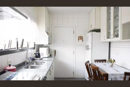 Apartamento à venda com 125m², 3 quartos e 2 vagas