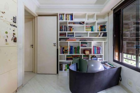 Apartamento à venda com 3 quartos, 132m² em Real Parque, São Paulo