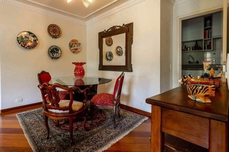 Apartamento à venda com 3 quartos, 132m² em Real Parque, São Paulo