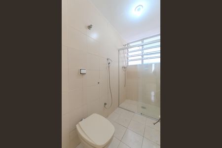 Apartamento para alugar com 65m², 2 quartos e 1 vaga Apartamento para alugar com 65m², 2 quartos e 1 vagaBanheiro