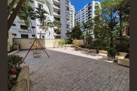 Apartamento à venda com 120m², 3 quartos e 2 vagas