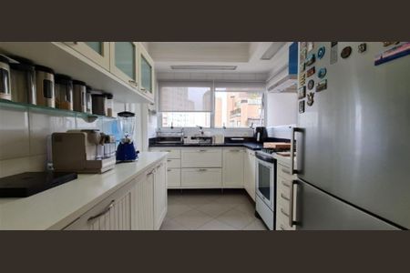 Apartamento à venda com 138m², 3 quartos e 2 vagas