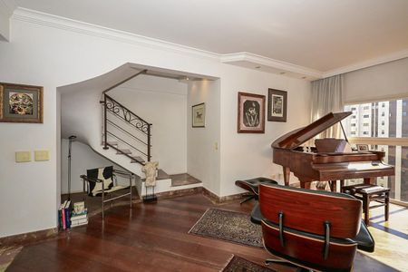 Apartamento à venda com 300m², 4 quartos e 4 vagasSala