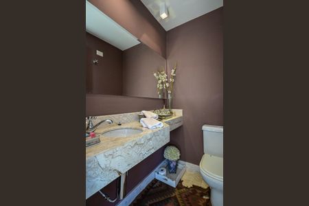 Apartamento à venda com 300m², 4 quartos e 4 vagasCobertura