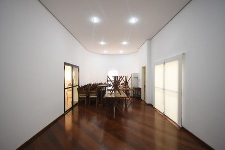 Apartamento à venda com 300m², 4 quartos e 4 vagasÁrea comum
