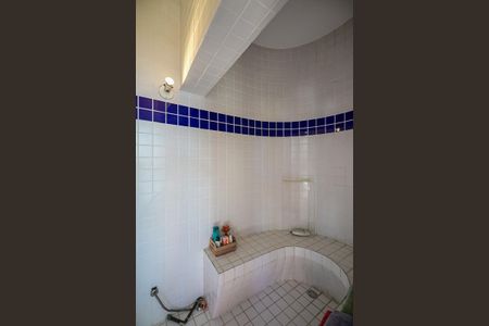 Apartamento à venda com 300m², 4 quartos e 4 vagasCobertura